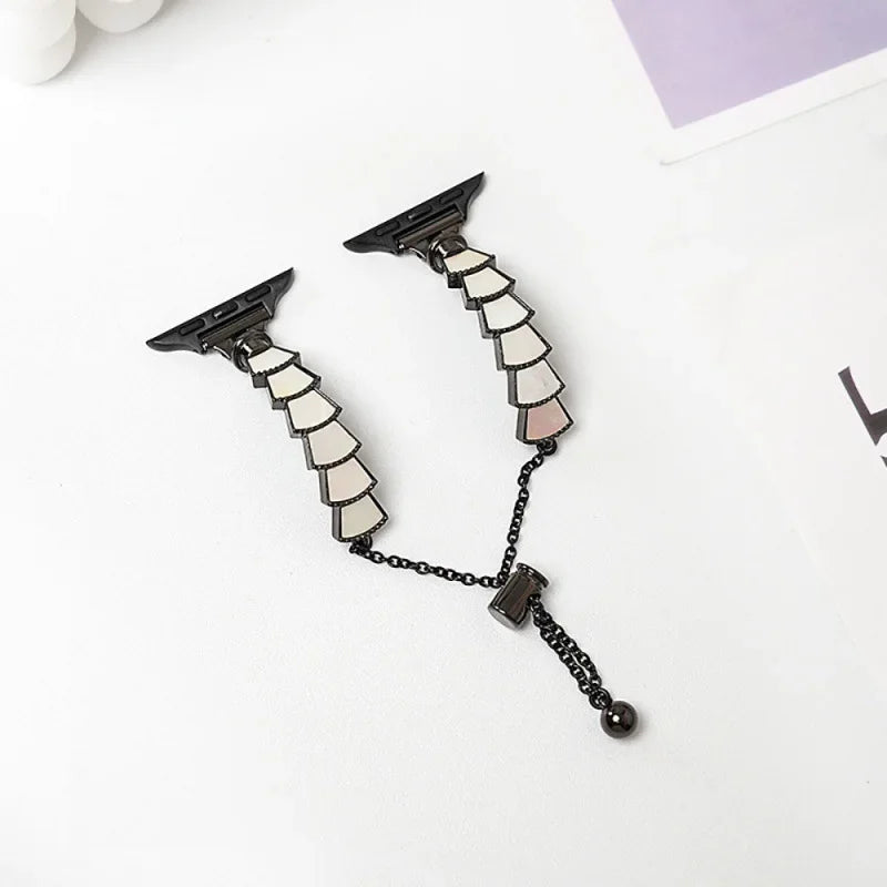 Metal Shell Srap for Apple Watch Band 7 41mm 45mm Bracelet for iwatch series SE 5 4 40mm 42mm 38mm 44mm correa Watchband